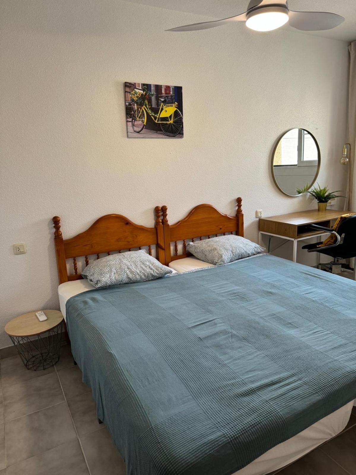 Villa Mare - 2 Beds With Balcony, Patio And Pool And Direct Park Access Murcia Exterior photo