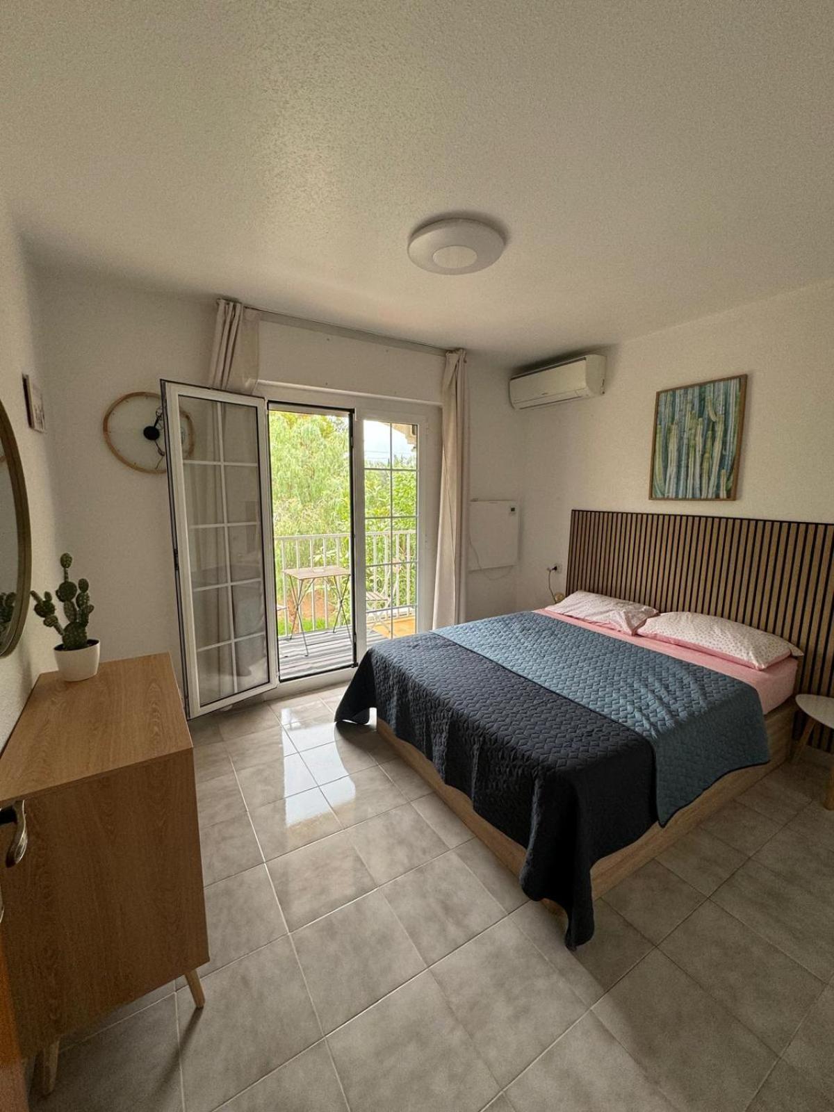 Villa Mare - 2 Beds With Balcony, Patio And Pool And Direct Park Access Murcia Exterior photo